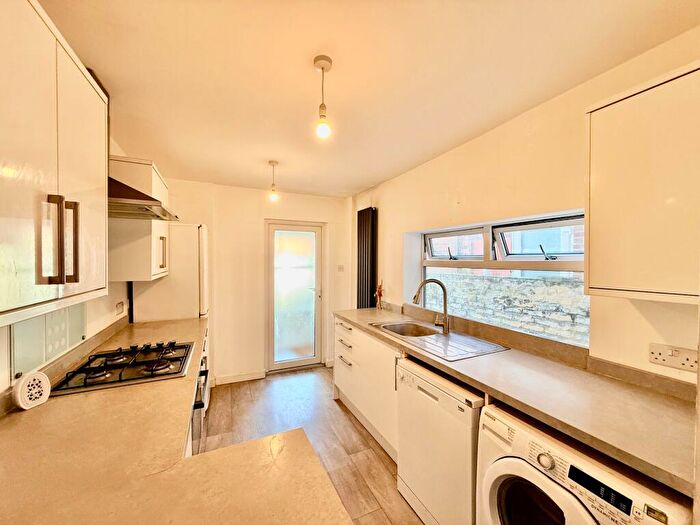 2 Bedroom House To Rent In Walden Road, Portsmouth, PO2