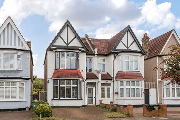 5 Bedroom Semi Detached House For Sale In Arran Road, London, SE6