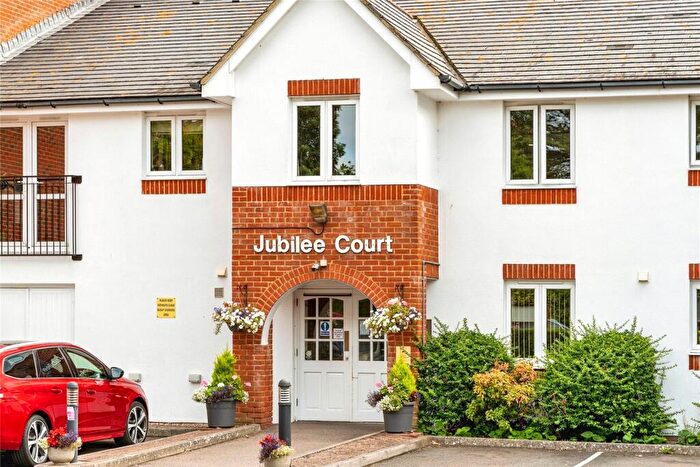2 Bedroom Apartment For Sale In Jubilee Court (Worthing), Worthing, BN11