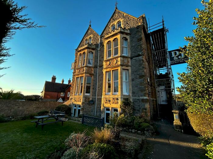 2 Bedroom Apartment To Rent In Coleridge Road, Clevedon, BS21