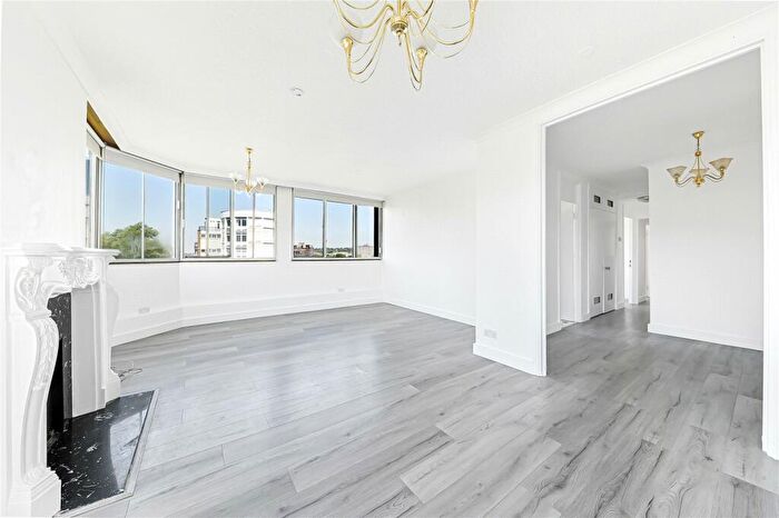 3 Bedroom Apartment To Rent In Birley Lodge, Acacia Road, St. John's Wood, London, NW8