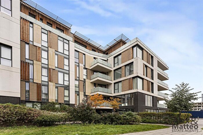 1 Bedroom Flat For Sale In Quebec Way, Canada Water, SE16