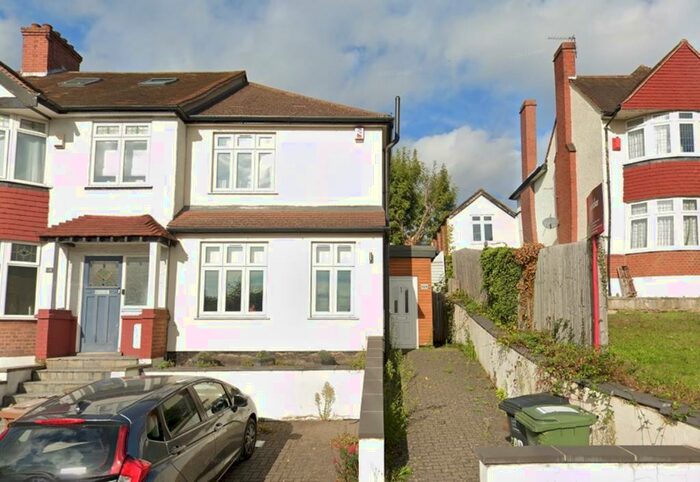 2 Bedroom House To Rent In Honor Oak Road, Forest Hill, London, SE23