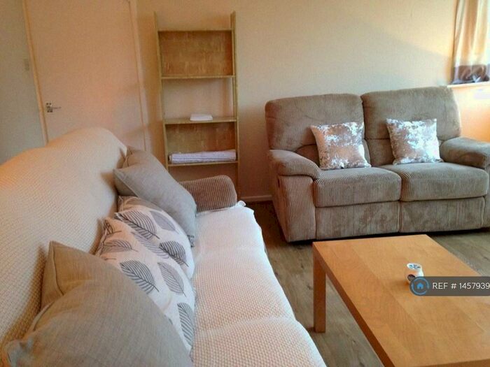 2 Bedroom Flat To Rent In Radbourne Street, Derby, DE22