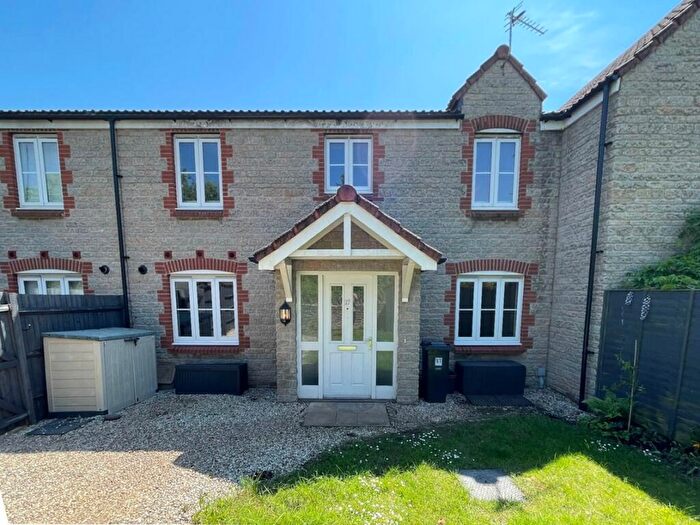 2 Bedroom End Of Terrace House To Rent In Green Park, Warmley, Bristol, BS30