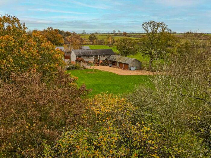 4 Bedroom Equestrian Facility For Sale In Mursley Rd, Little Horwood, MK17