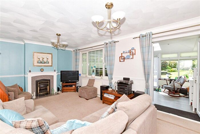 5 Bedroom Detached House For Sale In Butchers Lane, Mereworth, Maidstone, Kent, ME18