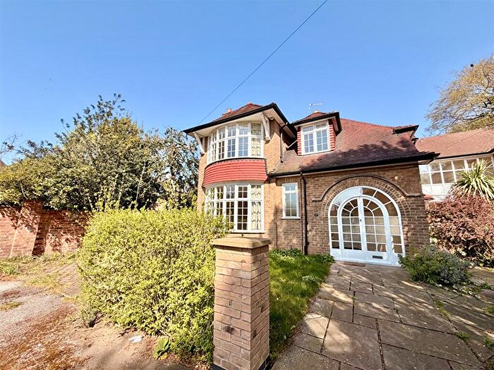 2 Bedroom House To Rent In Elm Avenue, Beeston, Nottingham, NG9