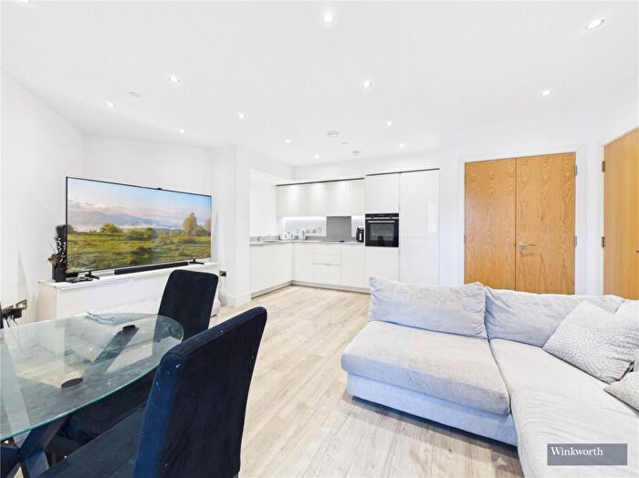 2 Bedroom Apartment For Sale In Lyon Road, Harrow, HA1