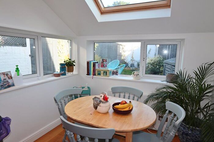3 Bedroom End Of Terrace House For Sale In Blenheim Road, Deal, Kent, CT14