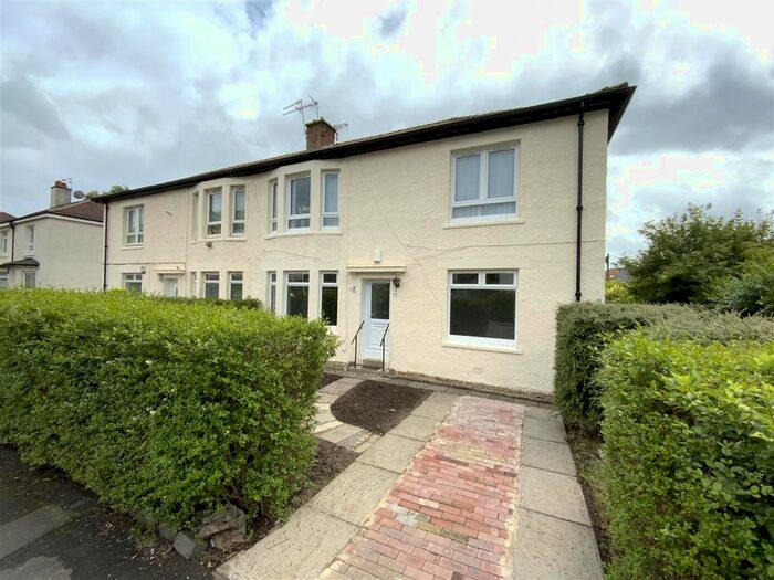 2 Bedroom Flat To Rent In Loretto Street, Carntyne, Glasgow, G33