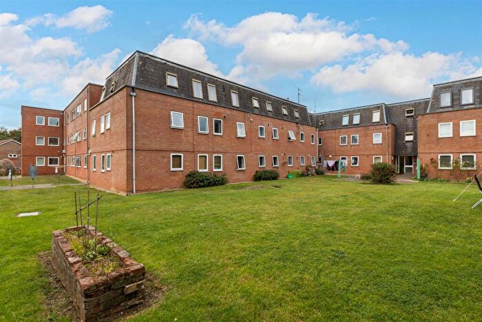 2 Bedroom Flat For Sale In Grove Court, Church End, Arlesey, SG15