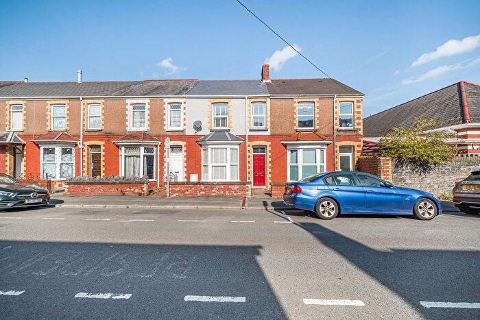 4 Bedroom Terraced House For Sale In Woodland Road, Neath, SA11