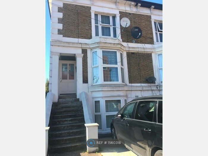 1 Bedroom Flat To Rent In Caxton Road, London, N22