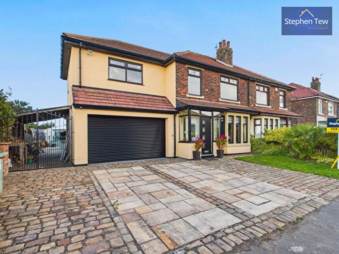 4 Bedroom Semi-Detached House For Sale In Westgate Road, Lytham St. Annes, FY8