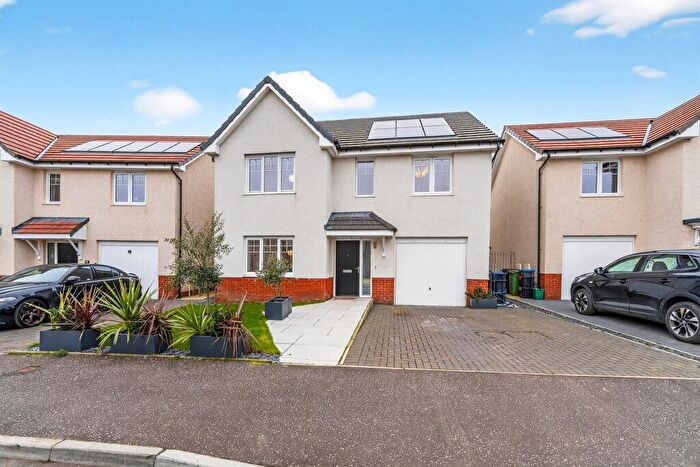 4 Bedroom Detached House For Sale In Kiln Drive, Stewarton, Kilmarnock, KA3