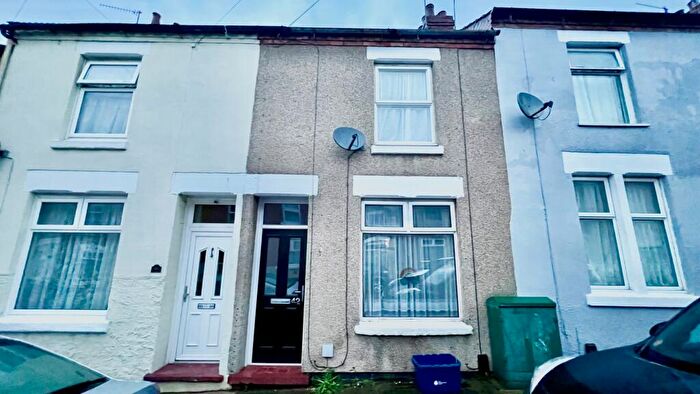 2 Bedroom House To Rent In Essex Street, Northampton, NN1