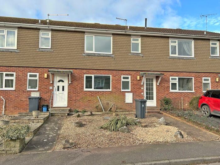 3 Bedroom Terraced House To Rent In South Lawn, Sidmouth, EX10