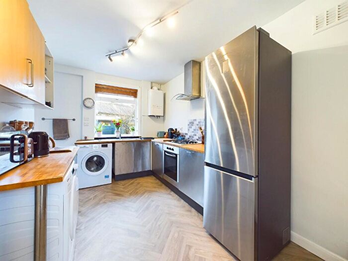 2 Bedroom Semi-Detached House For Sale In Glenside Road, Shipley, BD18