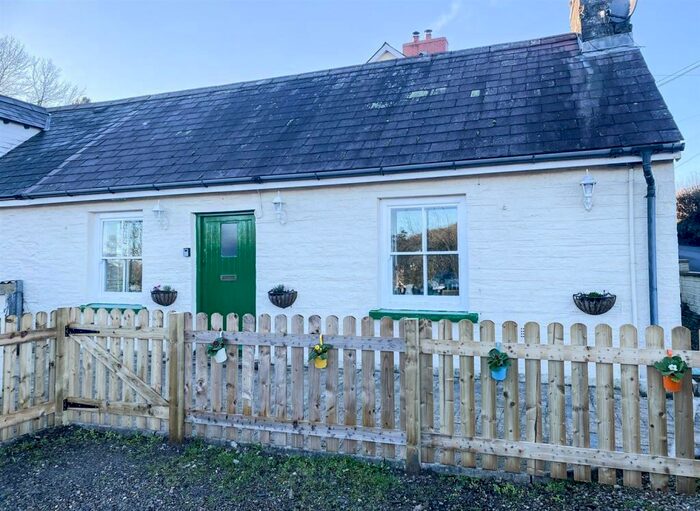 2 Bedroom Cottage For Sale In Trebedw, Henllan, Llandysul, SA44