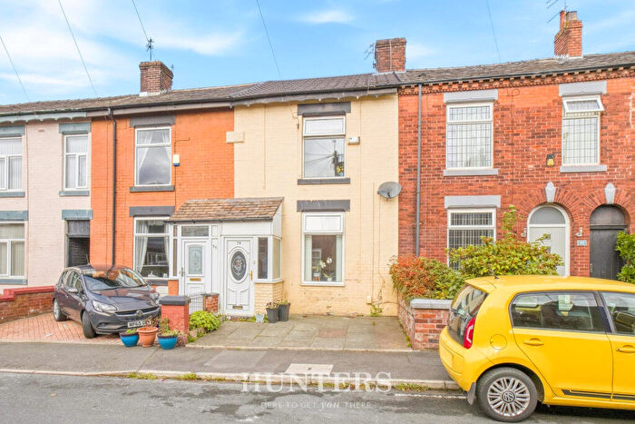 2 Bedroom Terraced House For Sale In Jubilee Road, Middleton, M24