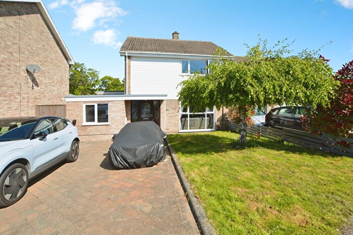 3 Bedroom Detached House For Sale In Whomsley Close, Newark On Trent, NG24
