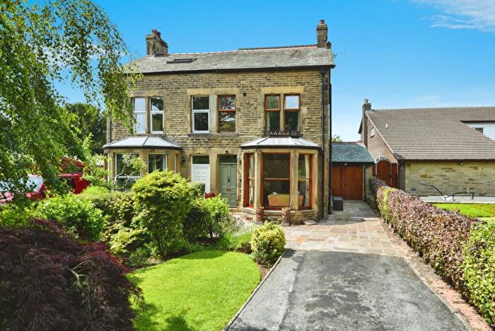 4 Bedroom Semi-Detached House For Sale In Lancaster Road, Slyne, Lancaster, LA2