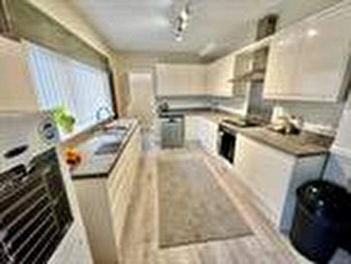 3 Bedroom Terraced House To Rent In Fox Street, Sunderland, SR2