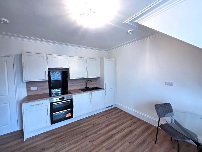 2 Bedroom Flat To Rent In Watson Street, Rosemount, Aberdeen, AB25