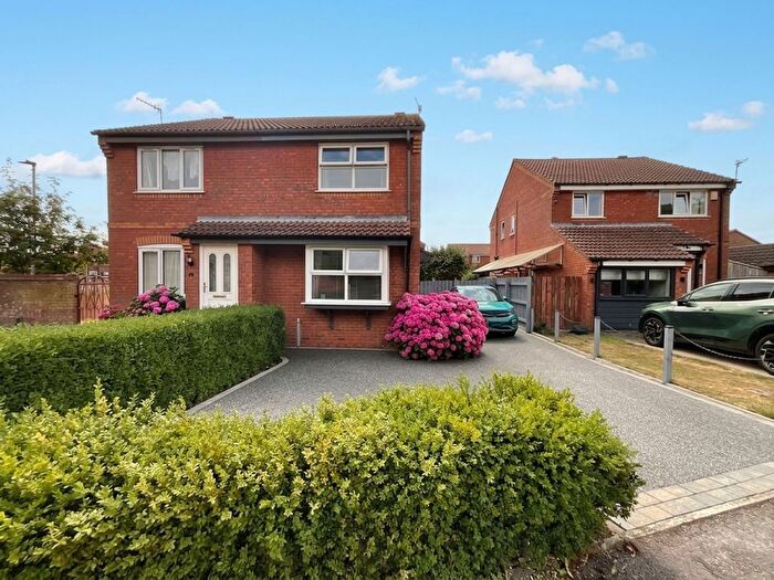 2 Bedroom Semi Detached House For Sale In Heron Lane, Scarborough, YO12