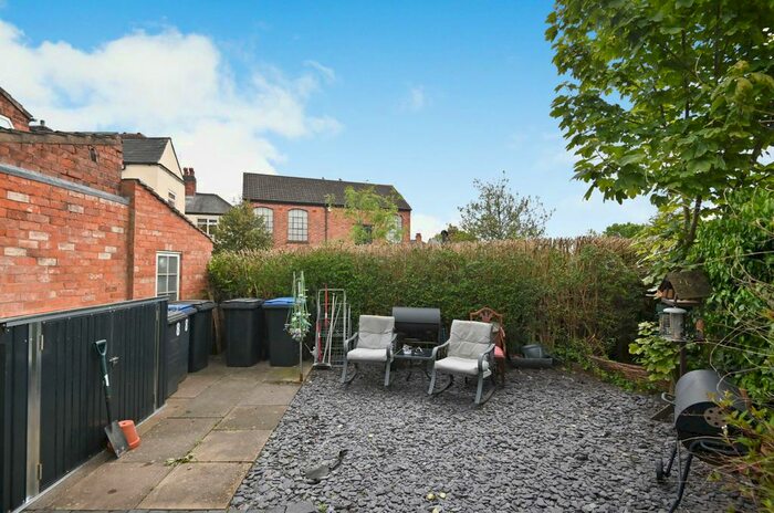 3 Bedroom Terraced House For Sale In Albert Road, Hinckley, Leicestershire, LE10