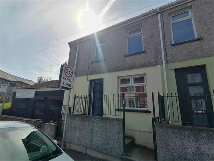 2 Bedroom Terraced House To Rent In Aberrhondda Road, Porth, CF39
