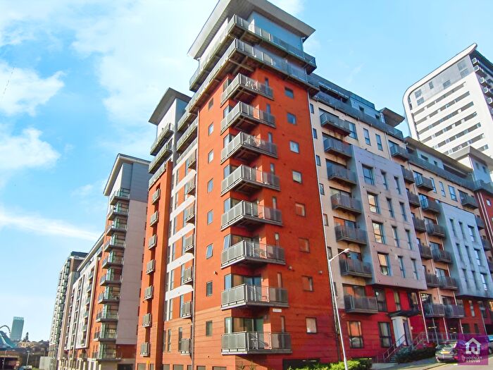 2 Bedroom Flat For Sale In Melia House, Lord Street, Manchester City Centre, M4
