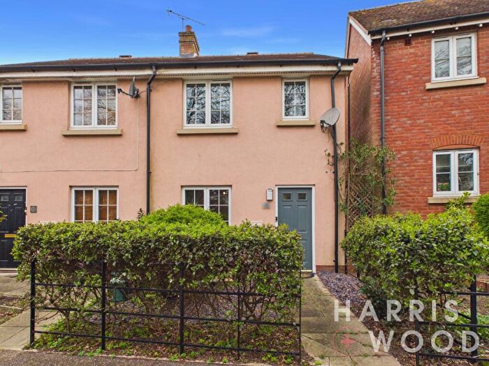 2 Bedroom End Of Terrace House For Sale In Dickenson Road, Colchester, Essex, CO4