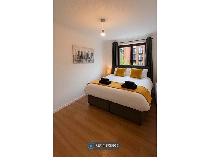 2 Bedroom Flat To Rent In Columbia Place, Campbell Park, Milton Keynes, MK9