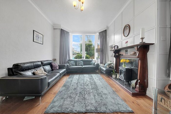 3 Bedroom Semi Detached House For Sale In Rosehill Road, Burnley, BB11