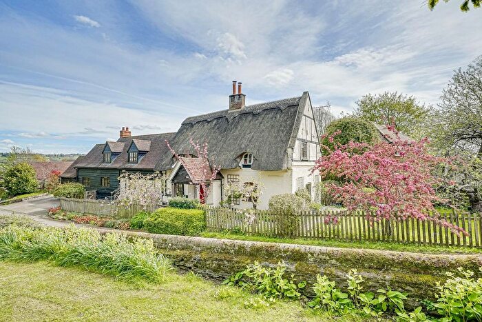 4 Bedroom Detached House For Sale In Old School Lane, Stoke Hammond, Milton Keynes, MK17