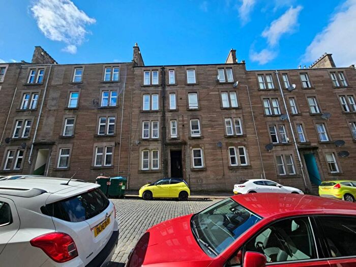 1 Bedroom Flat To Rent In Rosefield Street, Dundee, DD1