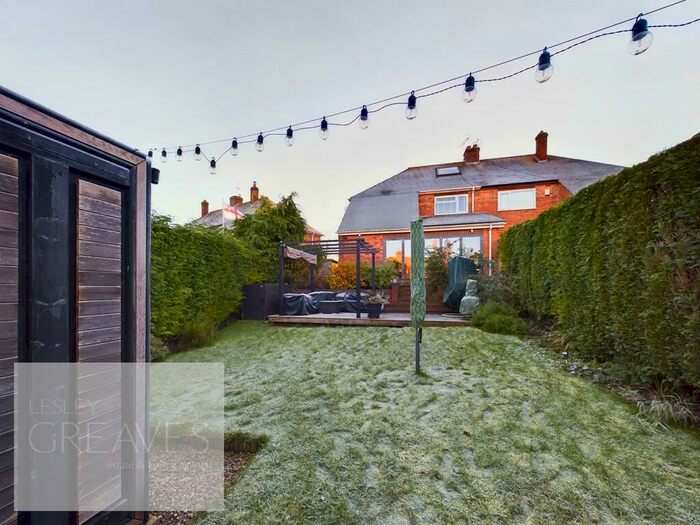 4 Bedroom Semi-Detached House For Sale In Cromwell Crescent, Lambley, Nottinghamshire, NG4