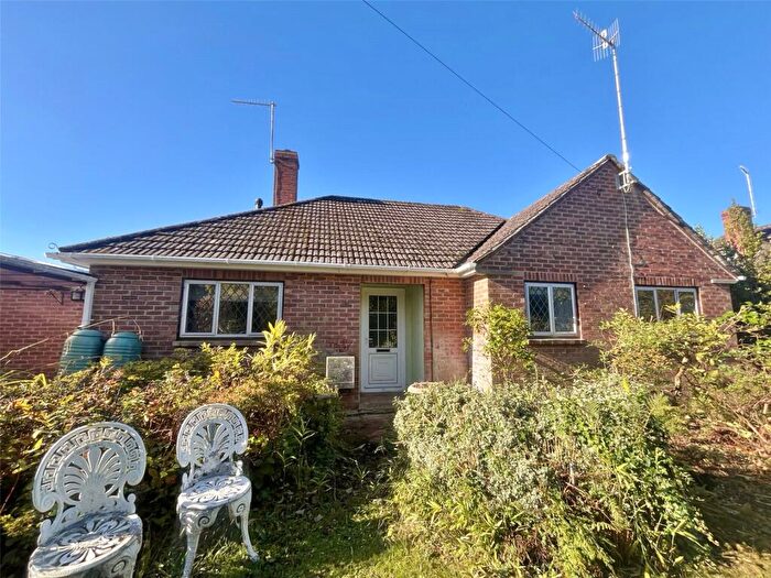 2 Bedroom Bungalow For Sale In Coopers Lane, Verwood, Dorset, BH31