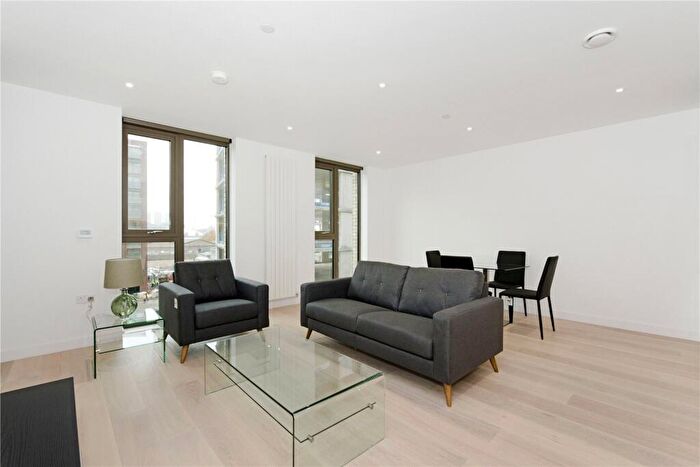 1 Bedroom Apartment To Rent In Schooner Road, E16