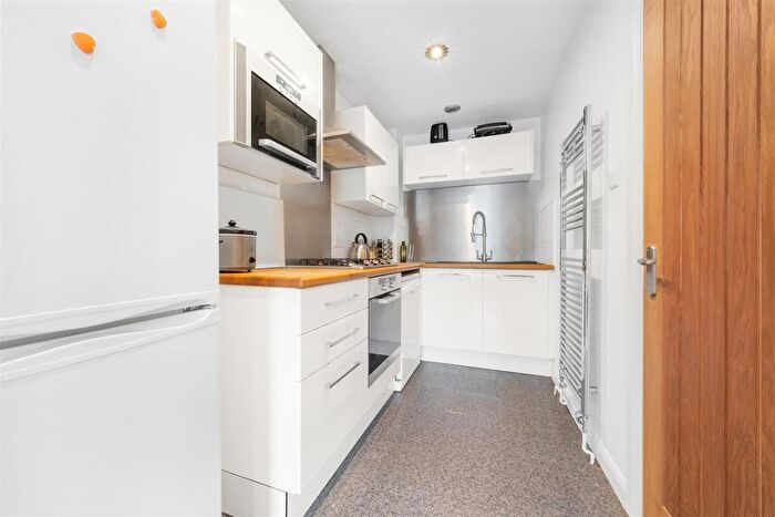 1 Bedroom Terraced House To Rent In Saville Row, Hayes, Bromley, BR2