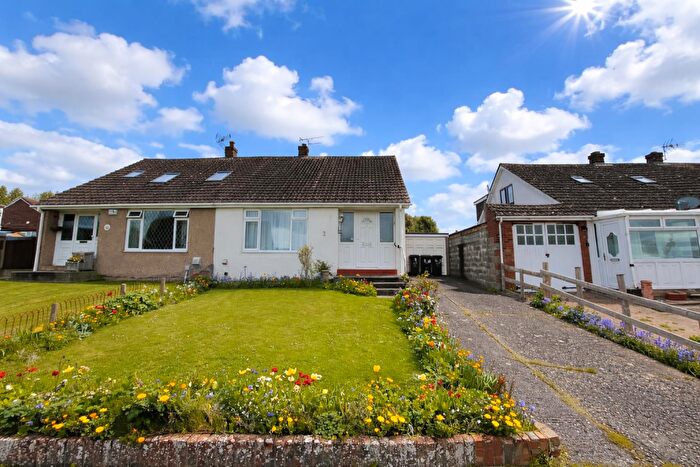 2 Bedroom Semi-Detached Bungalow For Sale In Nicholas Drive, Cliffsend, Ramsgate, CT12
