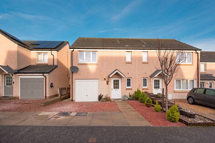 3 Bedroom Semi Detached House For Sale In Crowbill Road, Dunbar, EH42