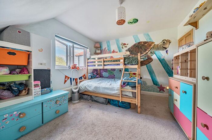 2 Bedroom Semi-Detached House For Sale In Maidstone Road, Sidcup, DA14