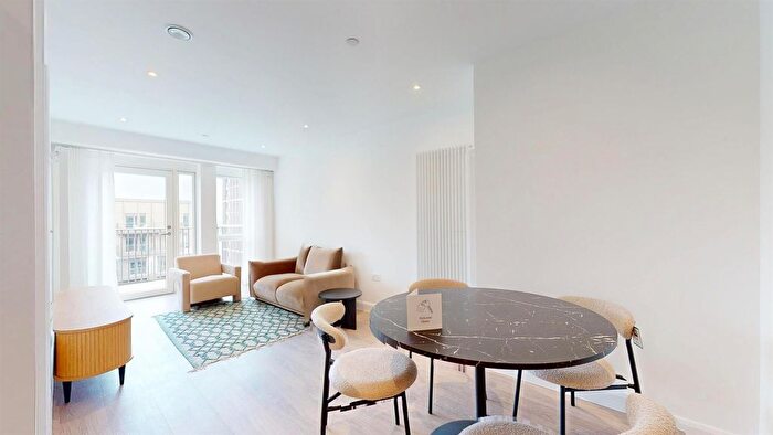 2 Bedroom Flat To Rent In River Heights, High Street, Stratford, E15