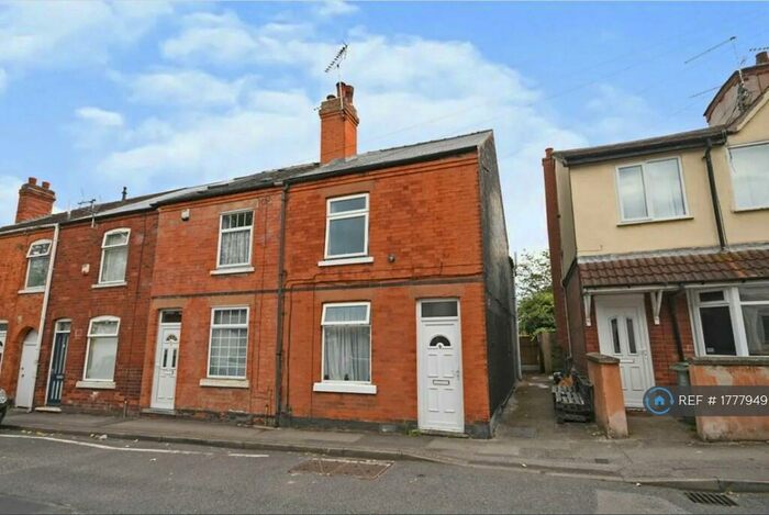 3 Bedroom End Of Terrace House To Rent In Somersall Street, Mansfield, NG19