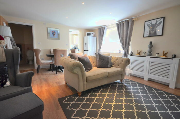 1 Bedroom Apartment To Rent In Queens Court, Chichester Close, Rainham, ME8