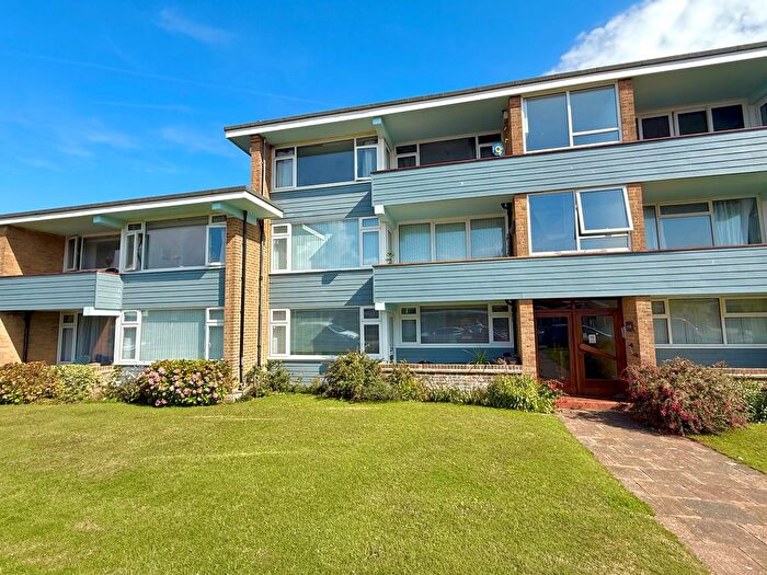 2 Bedroom Flat For Sale In Dolphin Court, Dolphin Way, Rustington, West Sussex, BN16