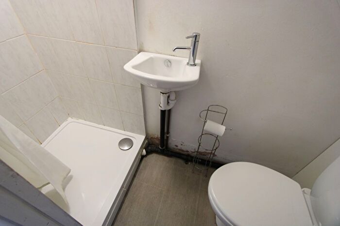 4 Bedroom Terraced House To Rent In Quicks Road, Wimbledon, SW19